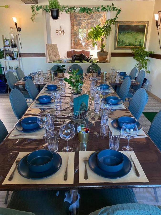 Hotel Restaurant Le Chanel Villieu Bagian luar foto
